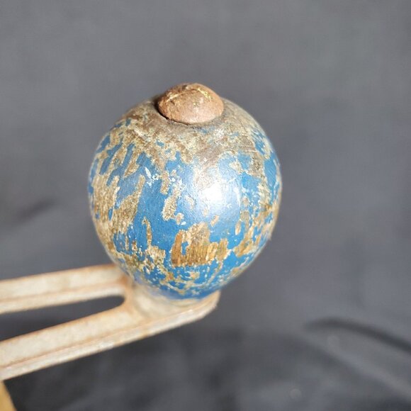 VTG PeDe Germany Coffee Grinder Primitive Hand Crank Mill Rustic Wood Box Farmho - Picture 4 of 14